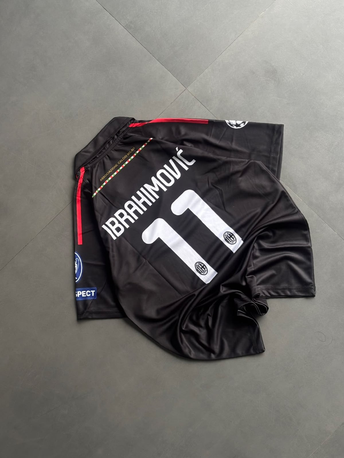 AC Milan Ibrahimović #11 Retro Football Jersey 2011/12 Away | Embroidery | Kit Culture