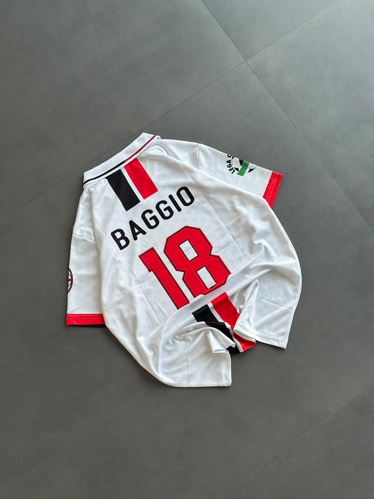 AC Milan Roberto Baggio #18 Retro Away Jersey | Embroidery | Kit Culture