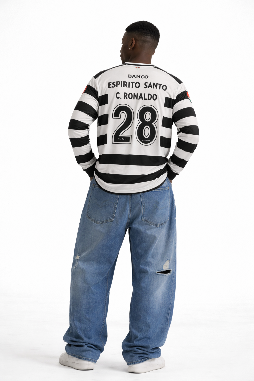 Sporting CP Ronaldo 28 Retro Jersey – Embroidery Full Sleeve Football Shirt