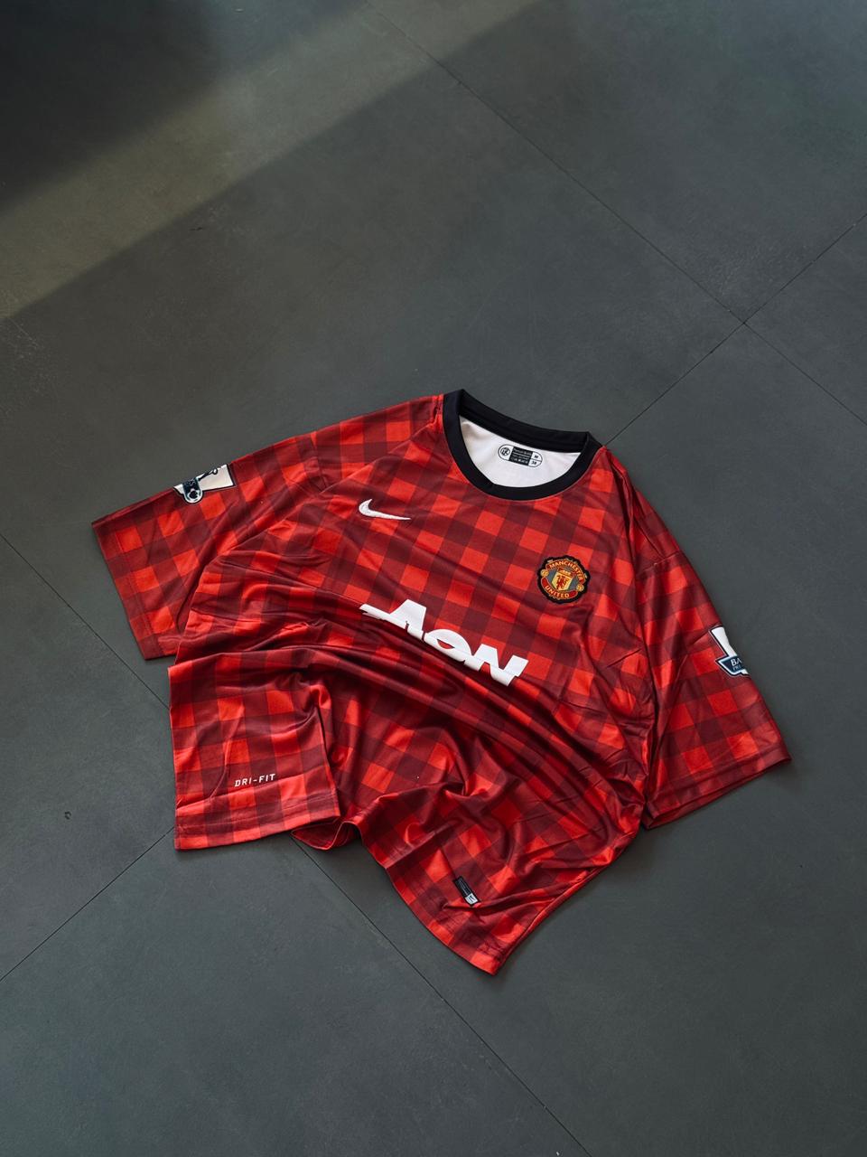Manchester United 2012/13 Van Persie #20 Jersey – Classic Checkered Home Kit - Embroidery