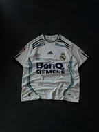 Real Madrid 2006-07 Beckham #23 Retro Jersey – White Home Kit | Oversize Sublimation | Kit Culture